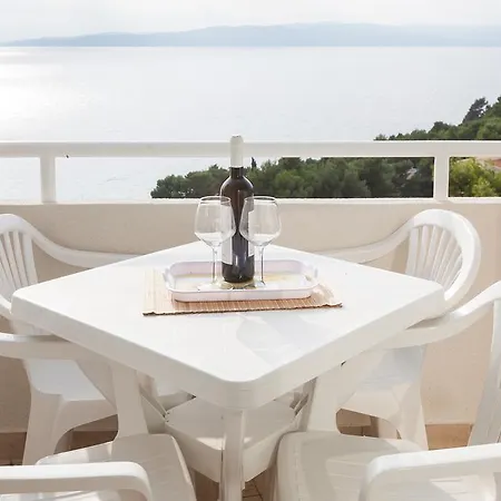 New Gallery With Beautiful View * Baska Voda