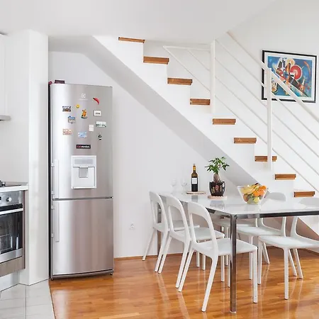 Apartment New Gallery With Beautiful View *